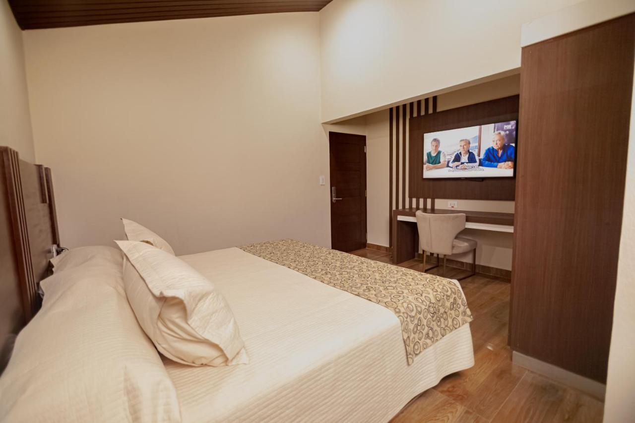 Hotel Sirari By Regina Santa Cruz de La Sierra Εξωτερικό φωτογραφία