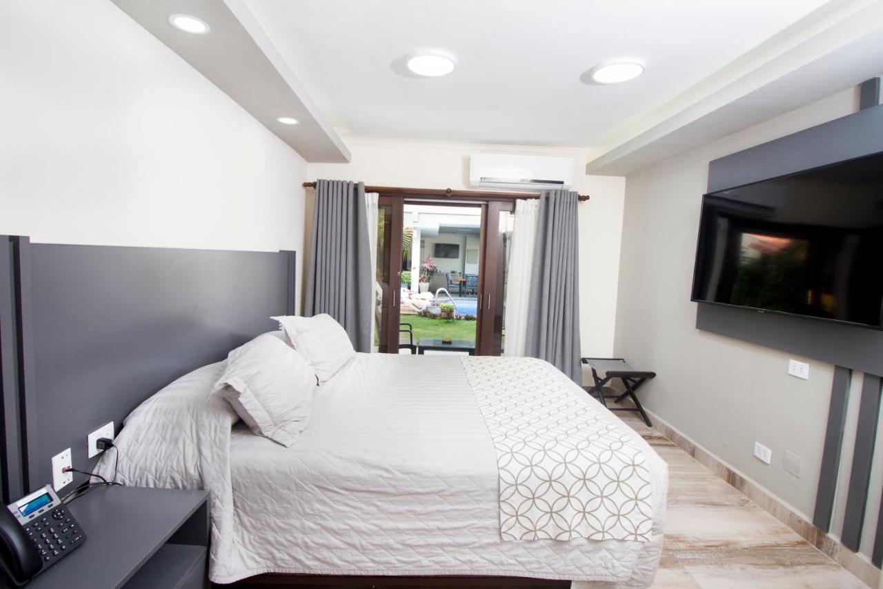Hotel Sirari By Regina Santa Cruz de La Sierra Εξωτερικό φωτογραφία