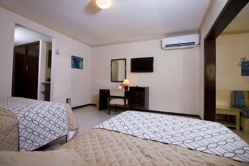 Hotel Sirari By Regina Santa Cruz de La Sierra Εξωτερικό φωτογραφία